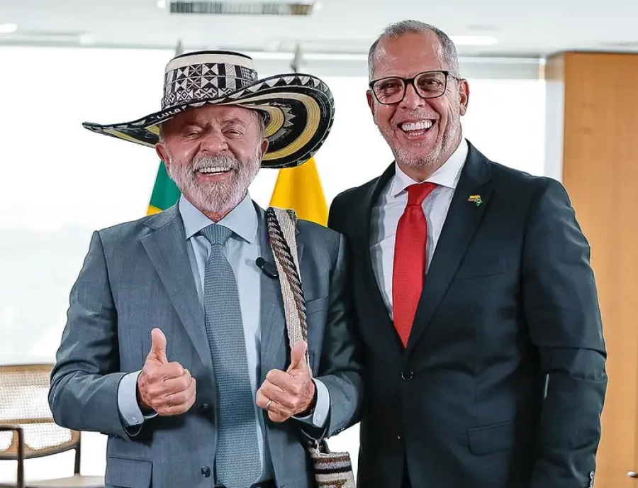 Brasil amplia rede diplomática com a chegada de nove novos embaixadores